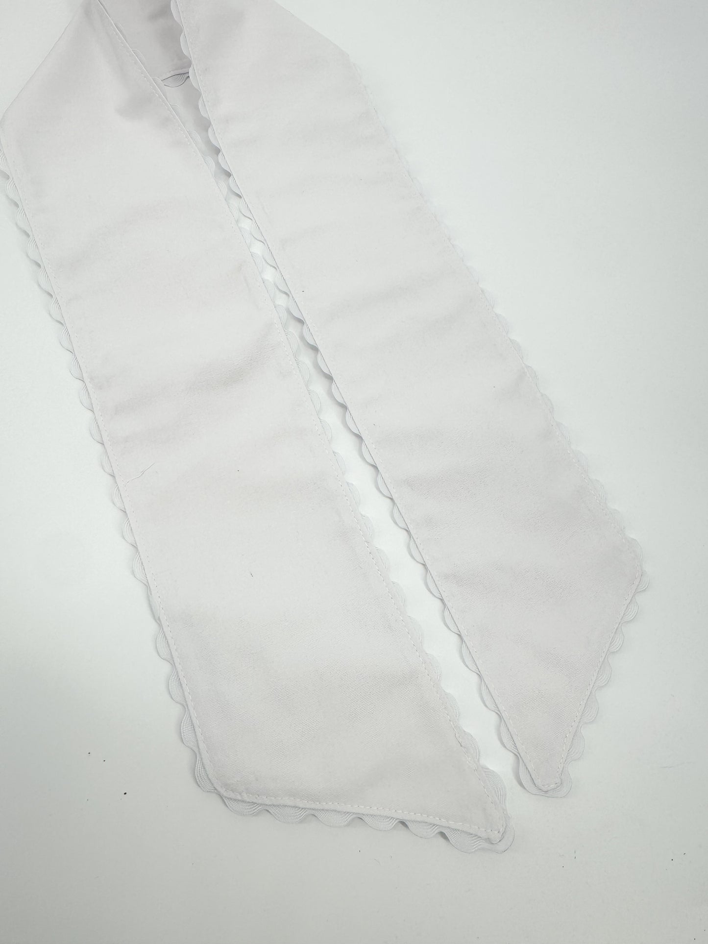 Ric Rac Scallop Trim Wreath Sash